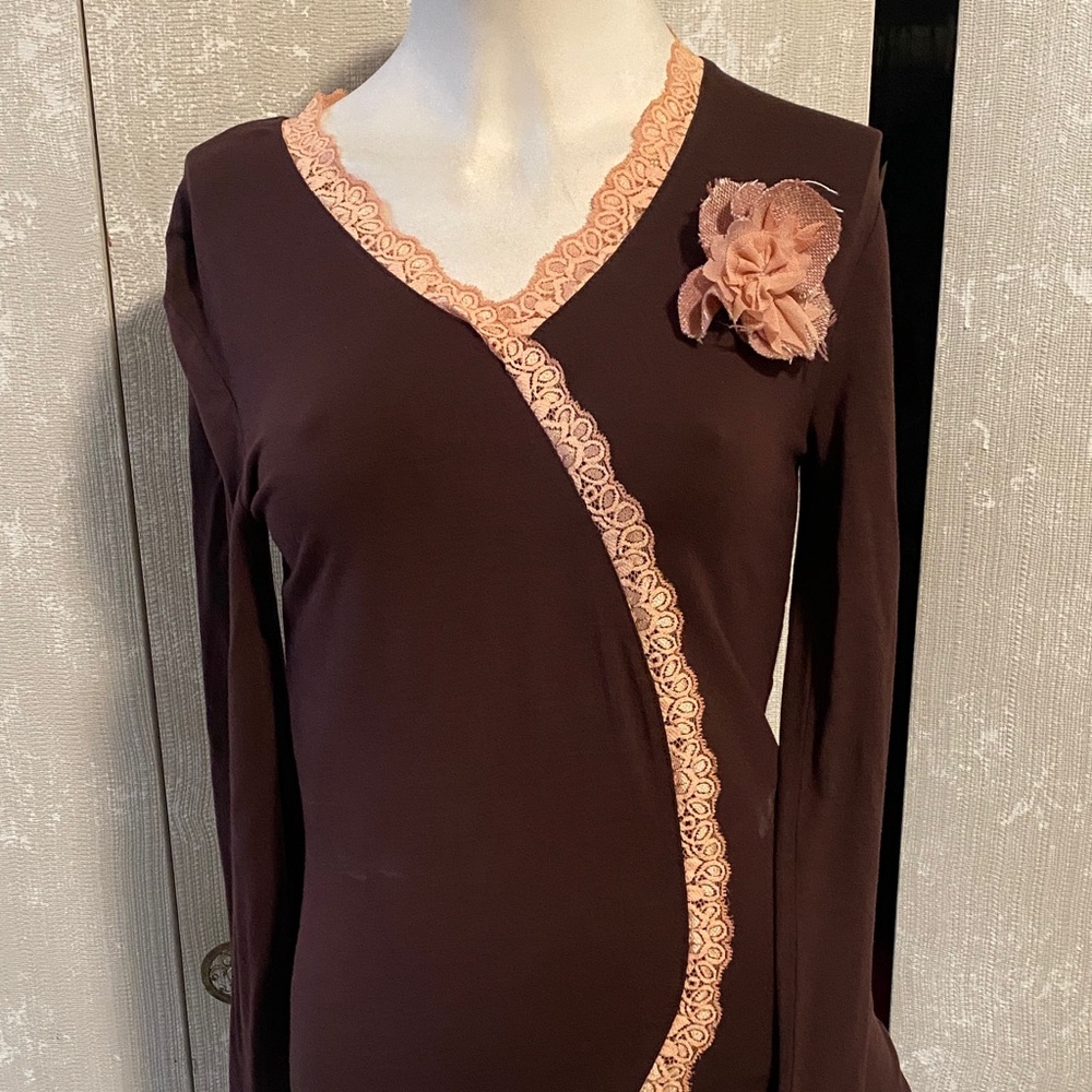 Long Sleeve Brown Top with Pink Lace Trim & Flower Accent